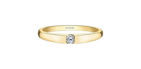 Maple Leaf Canadian diamond solitaire ring