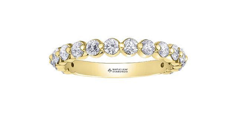 14K yellow gold diamond band