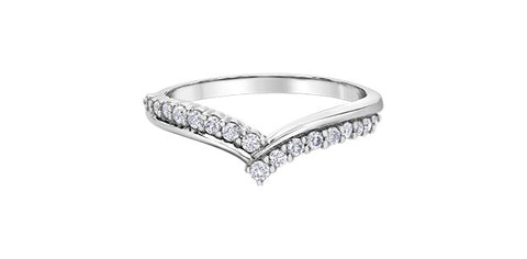 White gold diamond V ring.