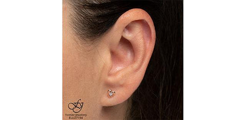 10 karat rose gold diamond heart stud earrings