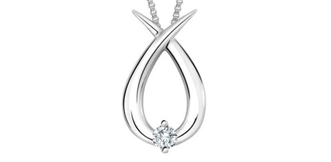 White gold diamond pendant