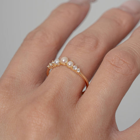 Aurora sterling silver pearl & cz ring
