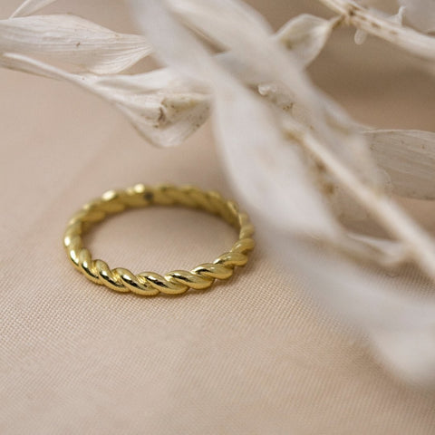 Aurora sterling silver gold vermeil rope ring
